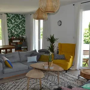 Lumineux Et Calme Avec Terrasse Appartement